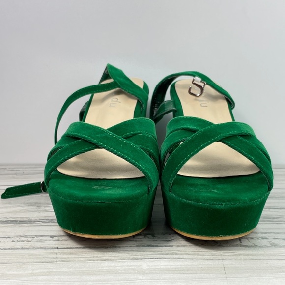 DREAM PAIRS SOLE STRETCHY HEEL - Picture 2 of 6